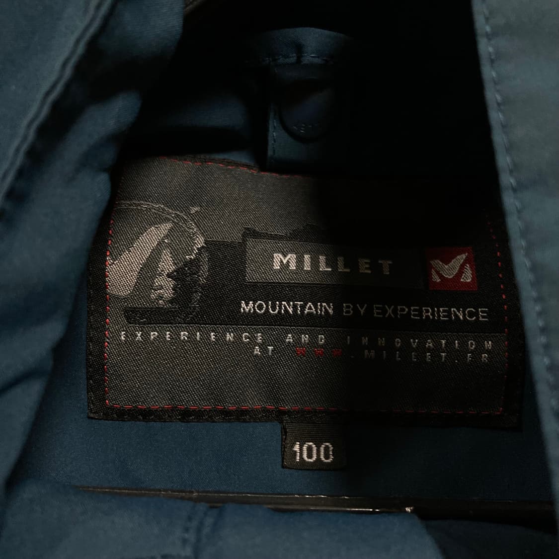 밀레 스몰 로고 네이비 바람막이 상품이미지3