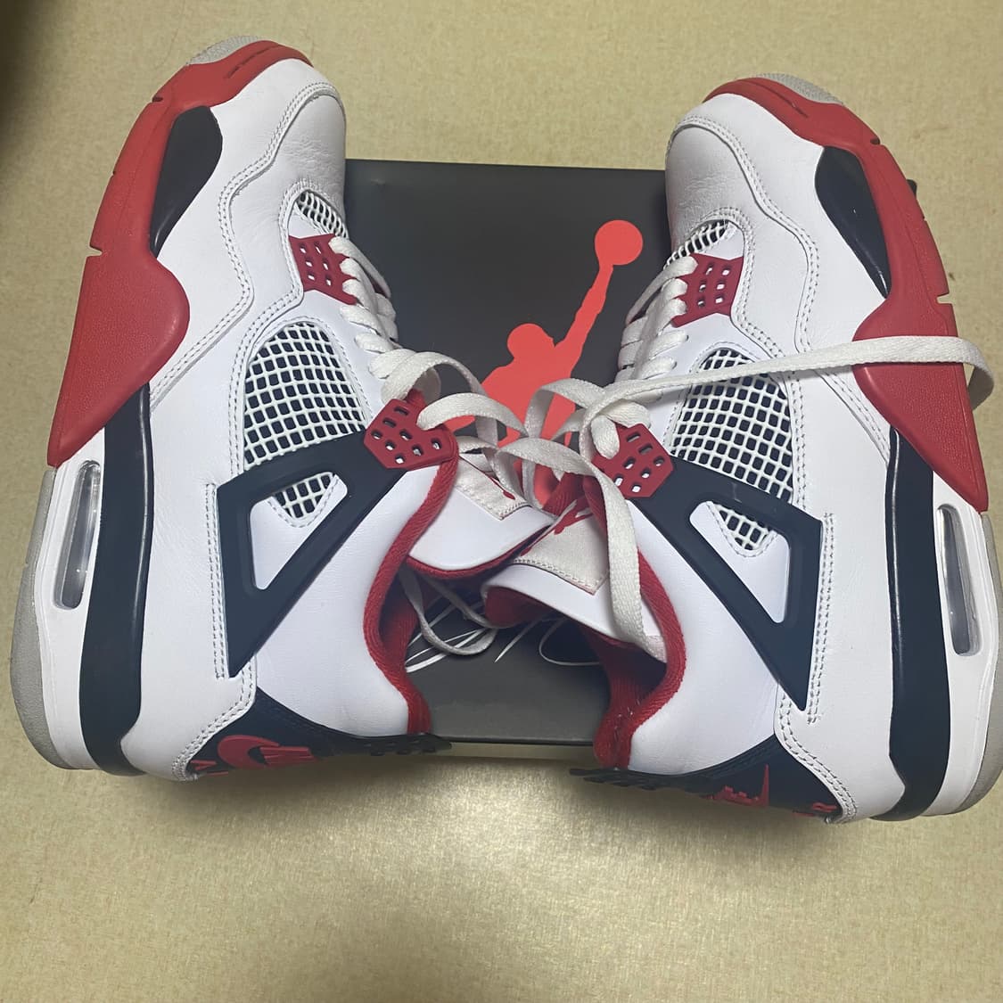 조던4 파이어레드 260 상품이미지3