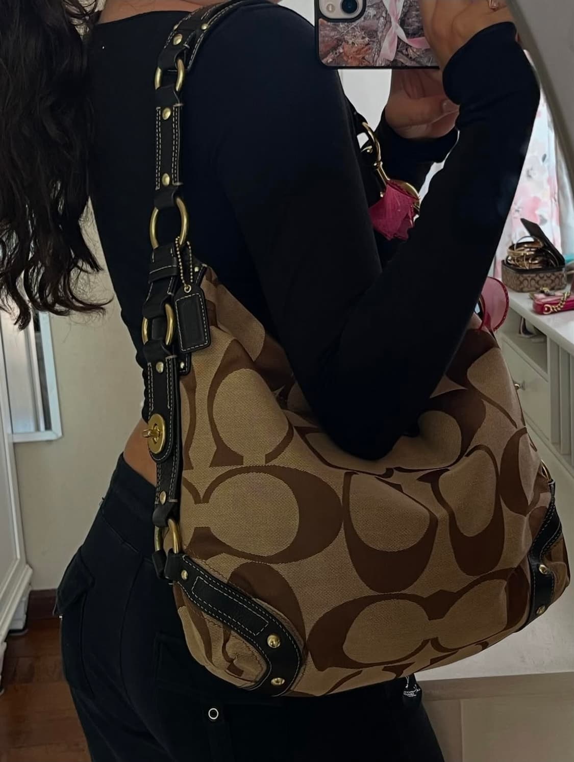 코치 시그니처 턴록 소호백 00s y2k 상품이미지3