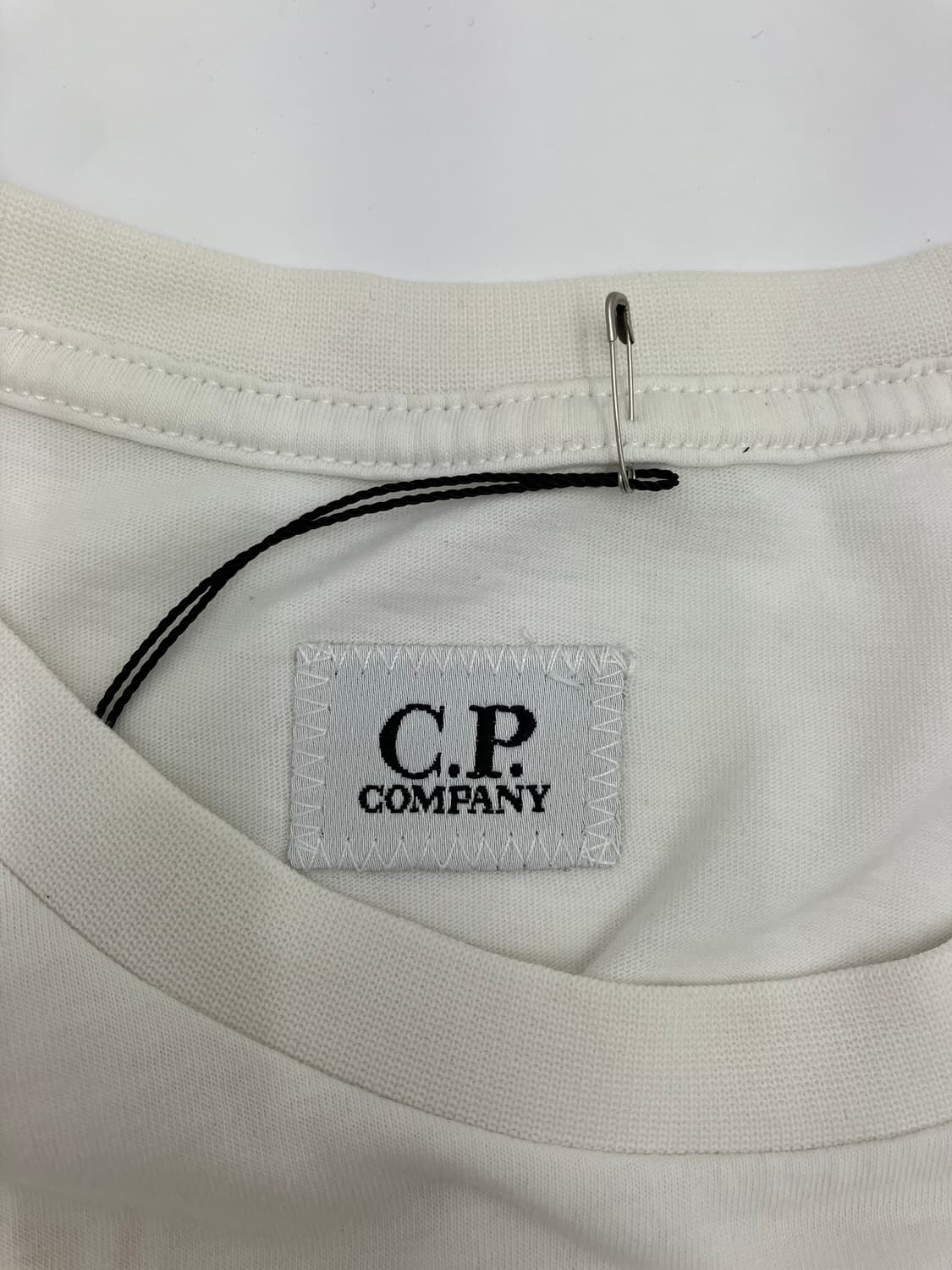 C.P company 씨피컴퍼니 반팔 티셔츠 상품이미지3