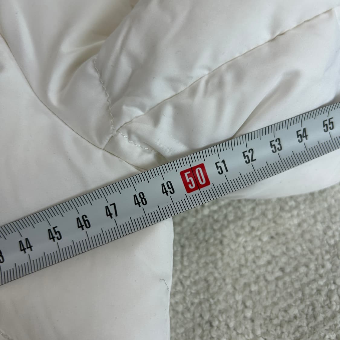 라이풀 미니멀 가먼츠 화이트 롱패딩 상품이미지4