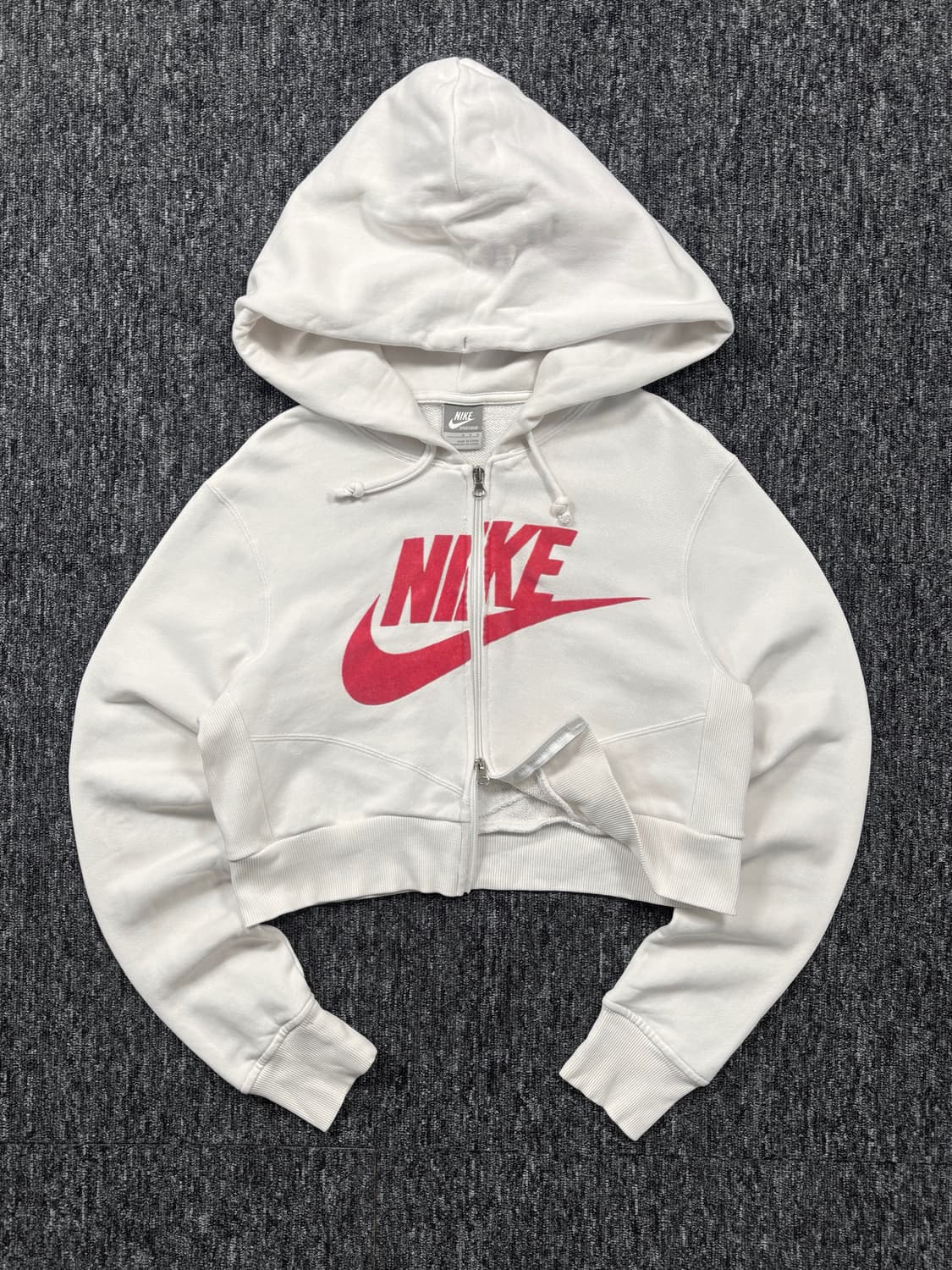 나이키 빅로고 화이트 크롭 후드집업 상품이미지3