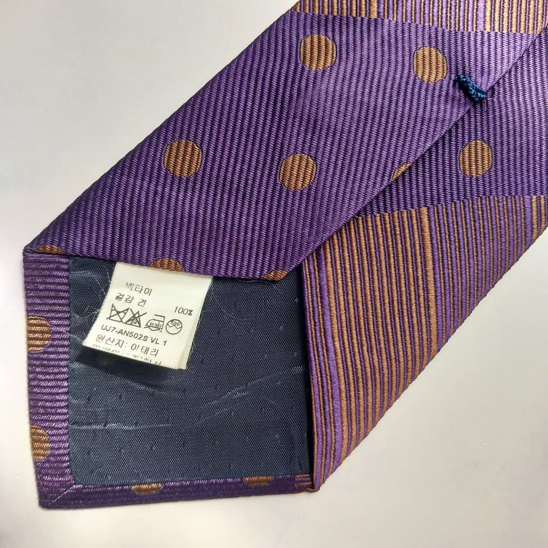 타임 퍼플 도트 스트라이프 패턴 넥타이 8.6cm A+등급 K2395
 상품이미지8