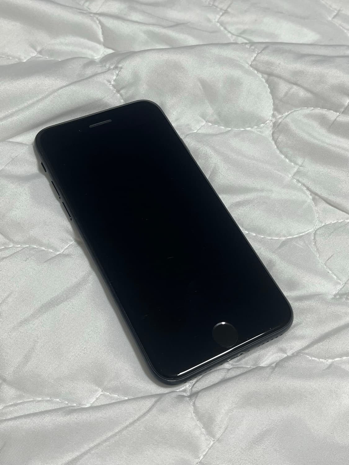 아이폰 SE3 256GB, 70% 상품이미지1