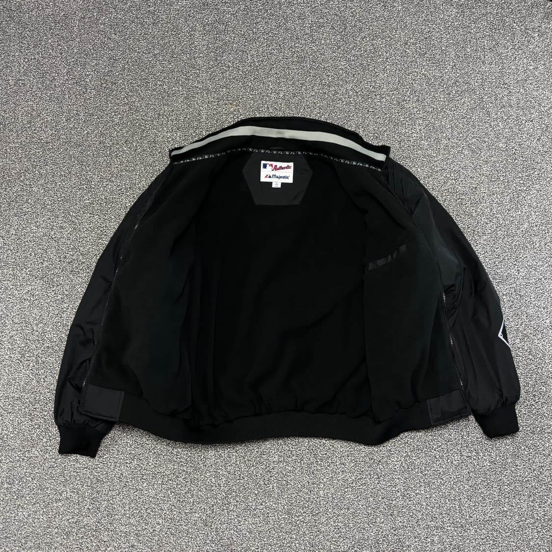 90s 빈티지 마제스틱 화이트삭스 덕아웃 자켓 상품이미지3