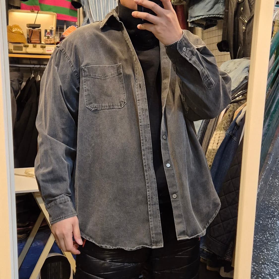 FREE(착샷잇음) 피그먼트워싱 오버핏 데님셔츠 상품이미지3