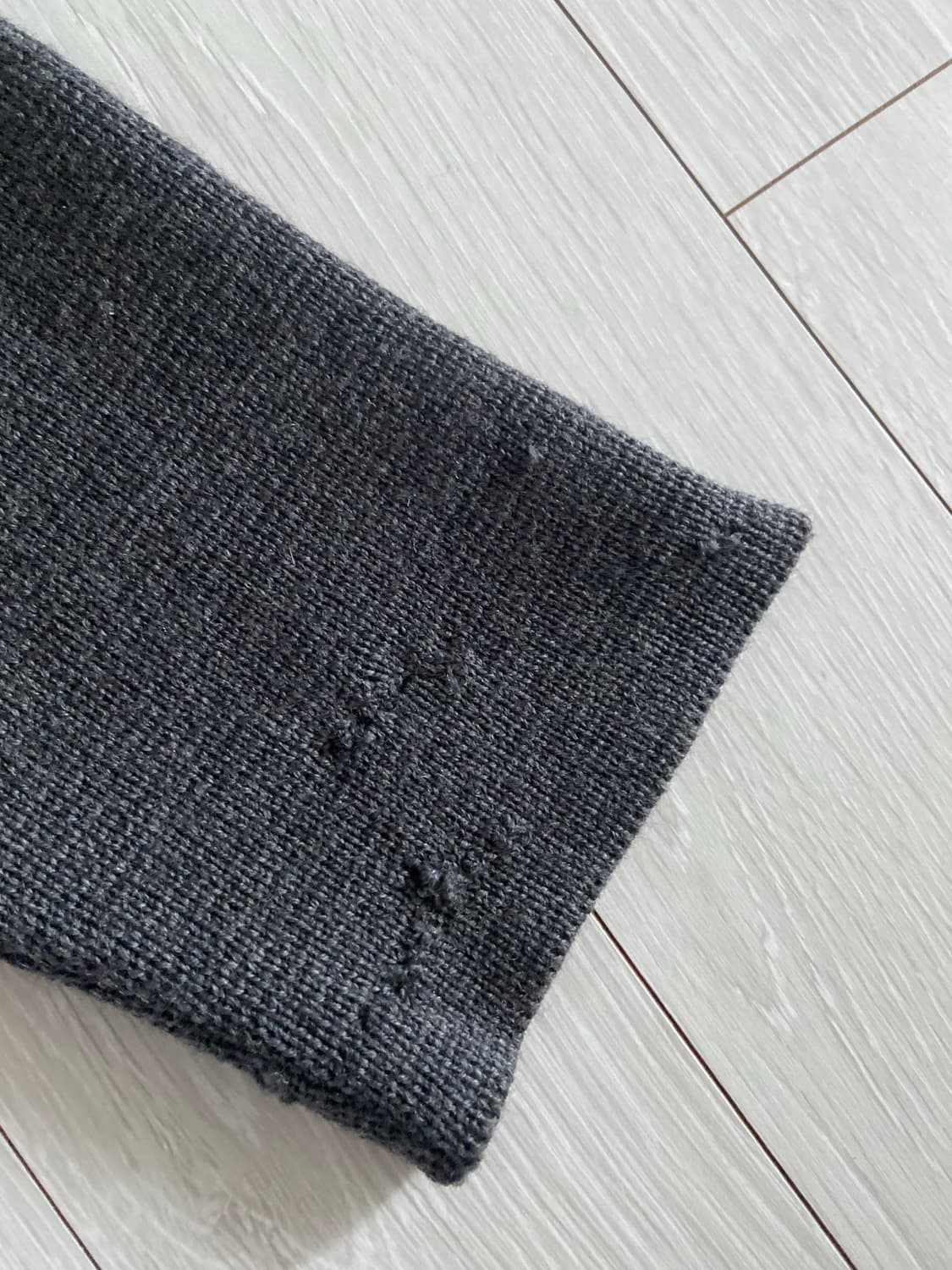 [52] 00s 프라다 스포츠 울 니트 집업  상품이미지4