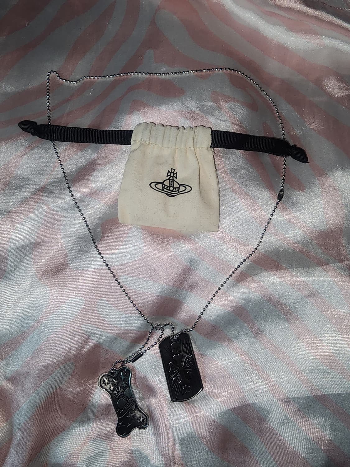 비비안웨스트우드 도그태그 목걸이 상품이미지2