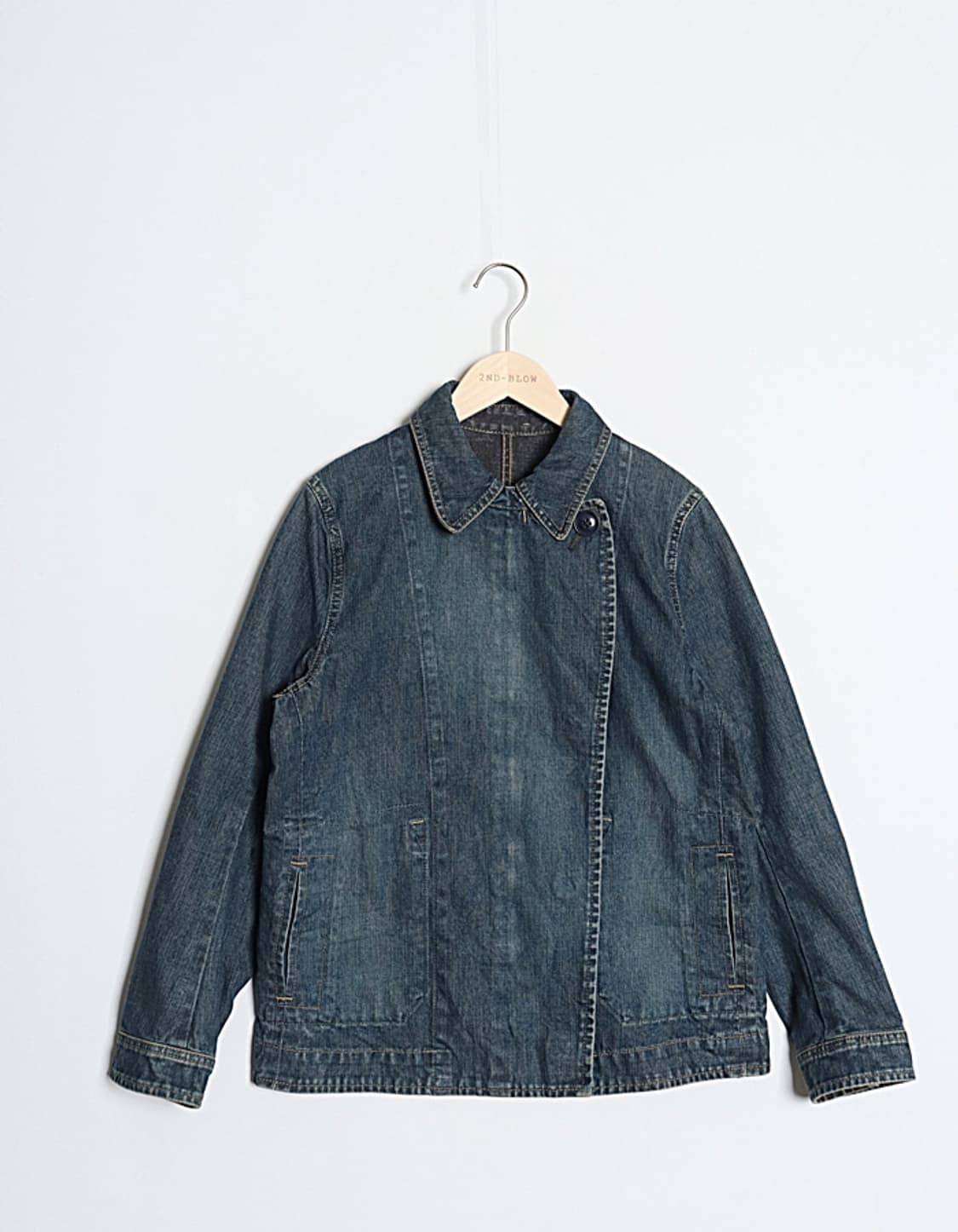 RNA Inc Reversible Denim Jacket 상품이미지2