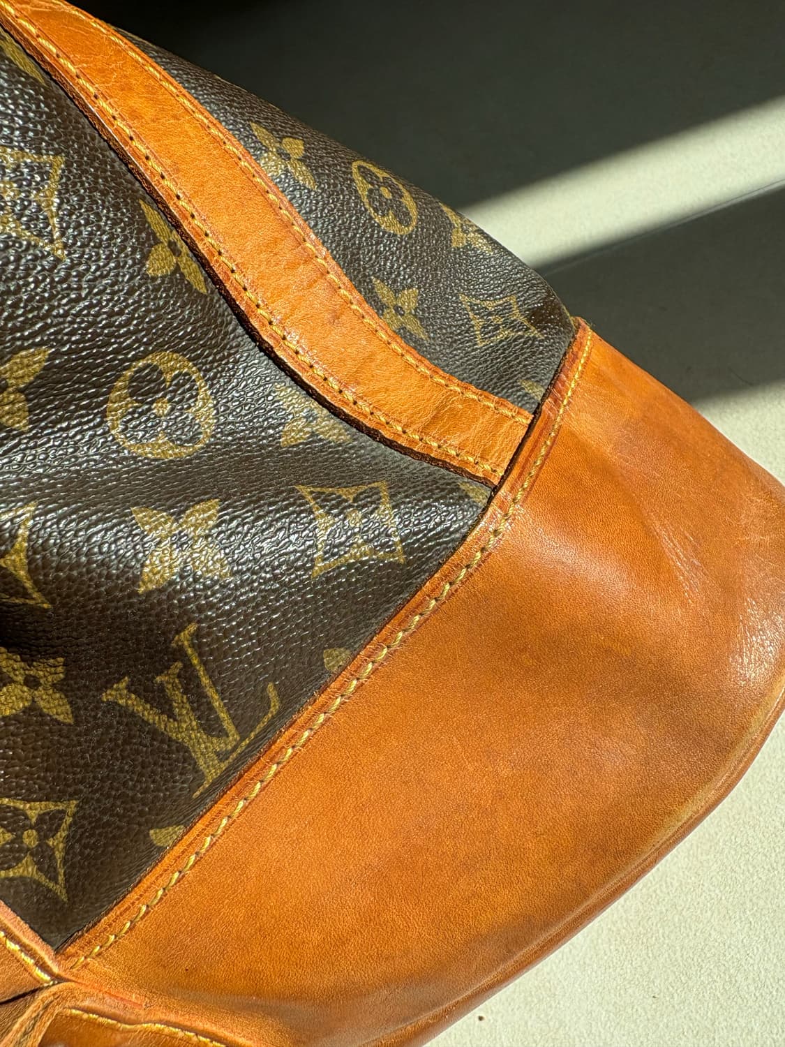 루이비통 란도네 숄더백 상품이미지8