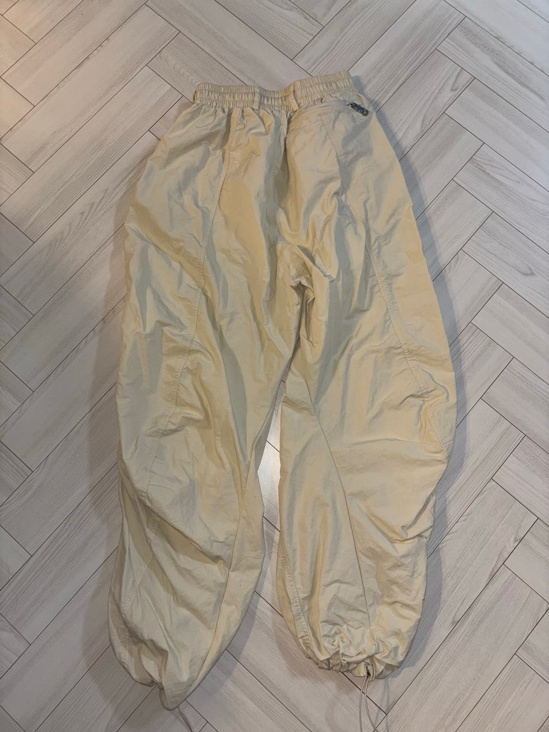 아이보리 벌룬 바스락 팬츠 상품이미지2