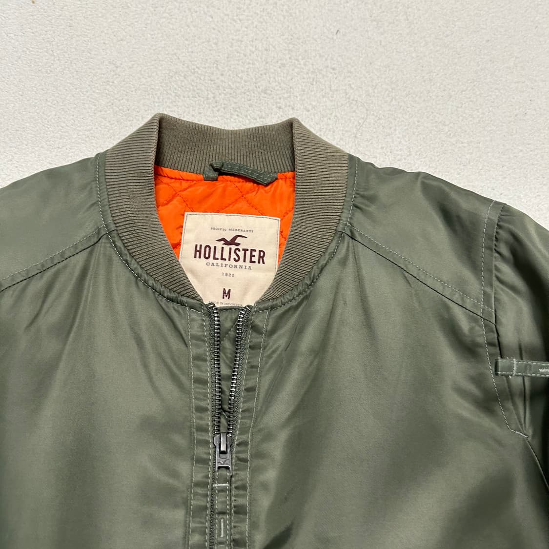 Hollister Bomber Jacket 상품이미지6