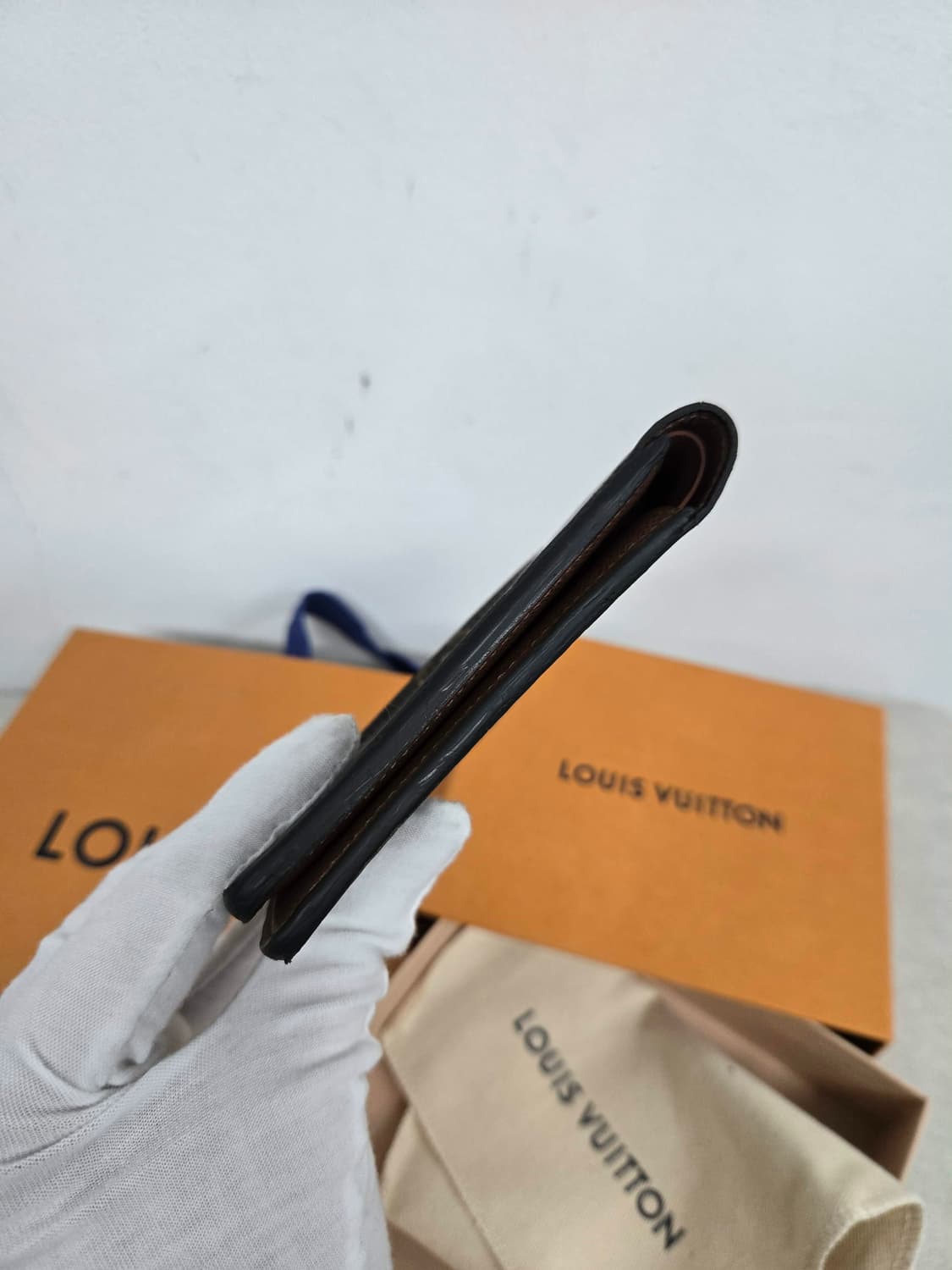 [보증서 정품] 루이비통 모노그램 반지갑 상품이미지1