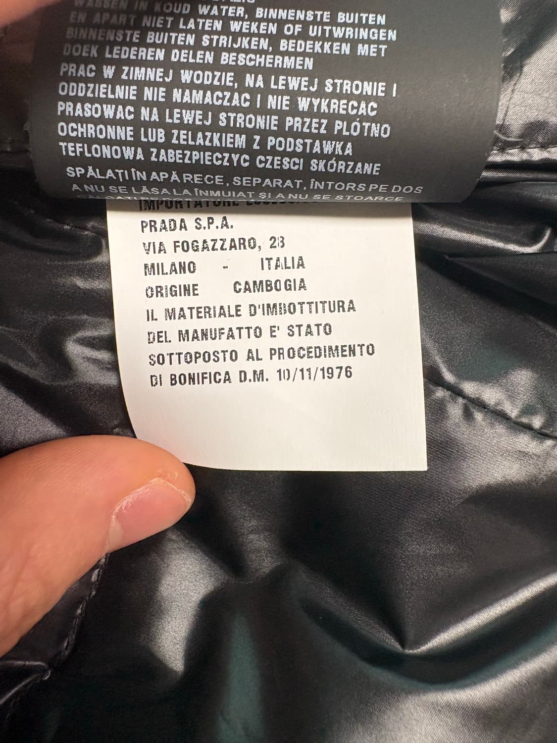 프라다 바이커 경량패딩 상품이미지5