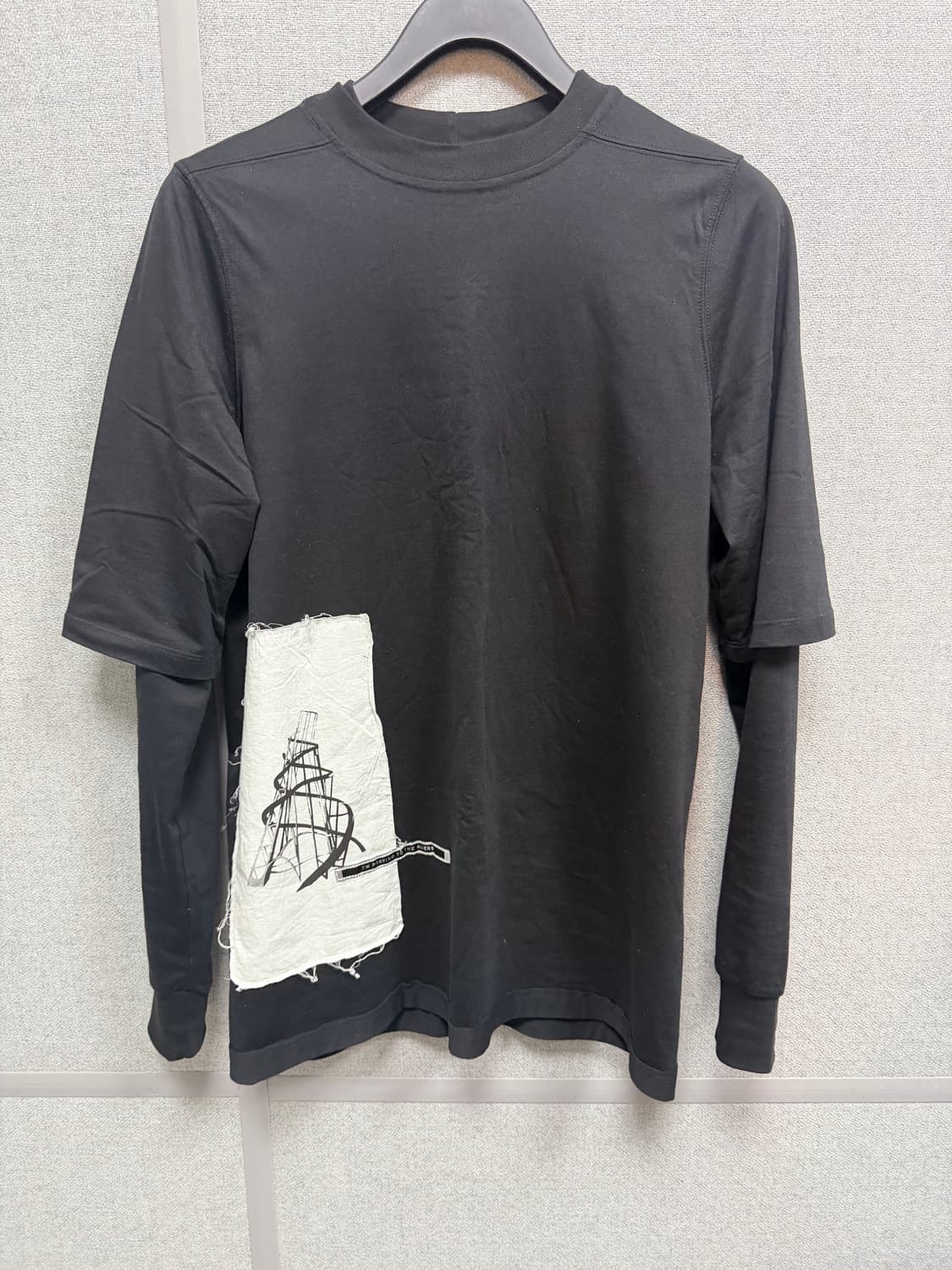 릭오웬스 레이어드 패치 롱슬리브 상품이미지1