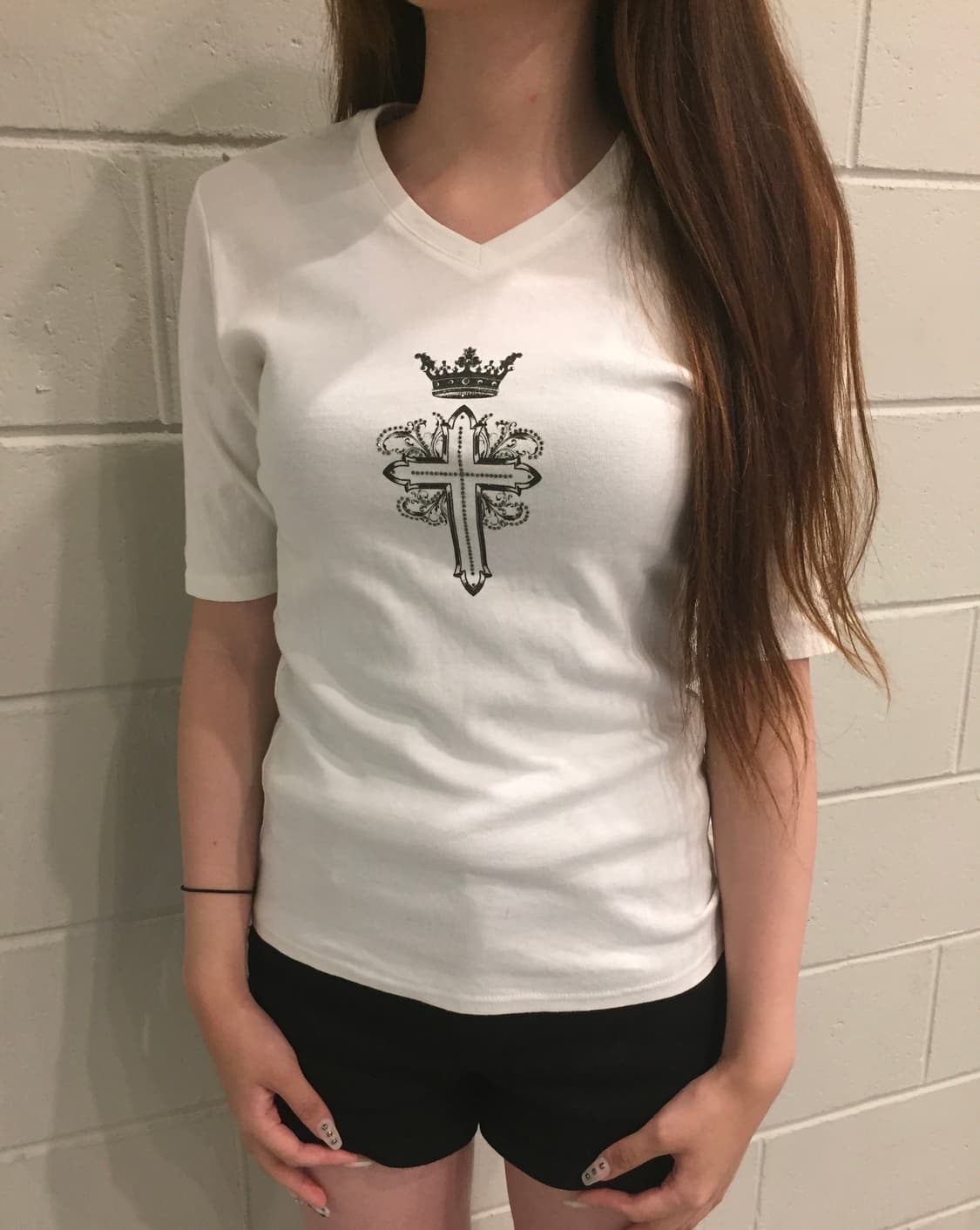 “MURDER LICENSE” Cross V-Neck 상품이미지1