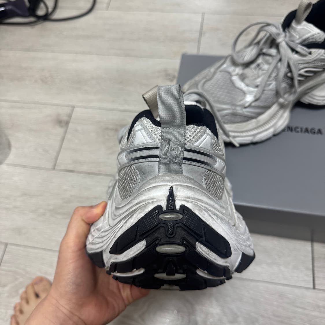 [43]발렌시아가 10XL 화이트 그레이 상품이미지4