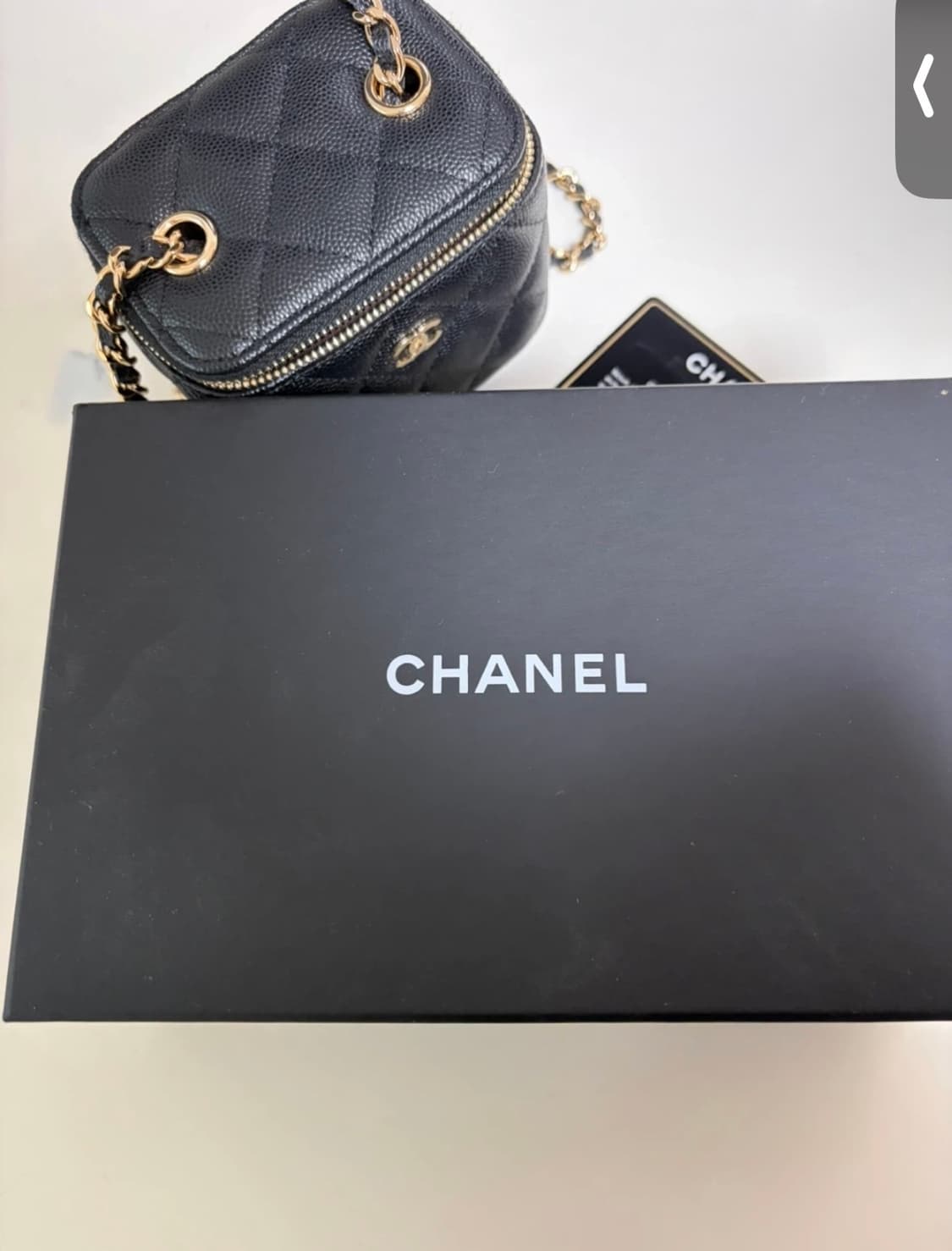샤넬 베니티 블랙 캐비어 금장 체인 상품이미지5