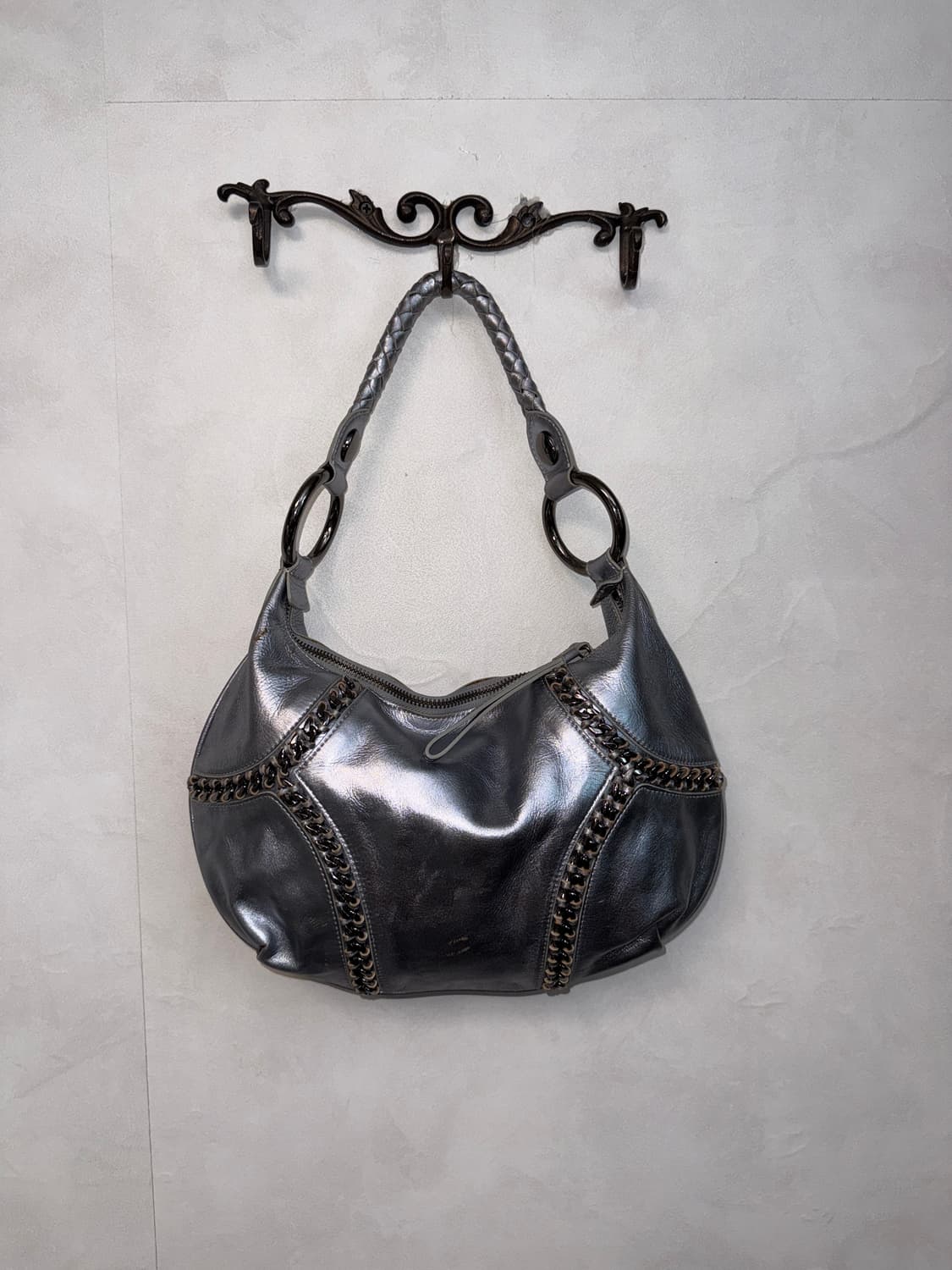 Kenneth Cole silver western stitch 숄더백 상품이미지4