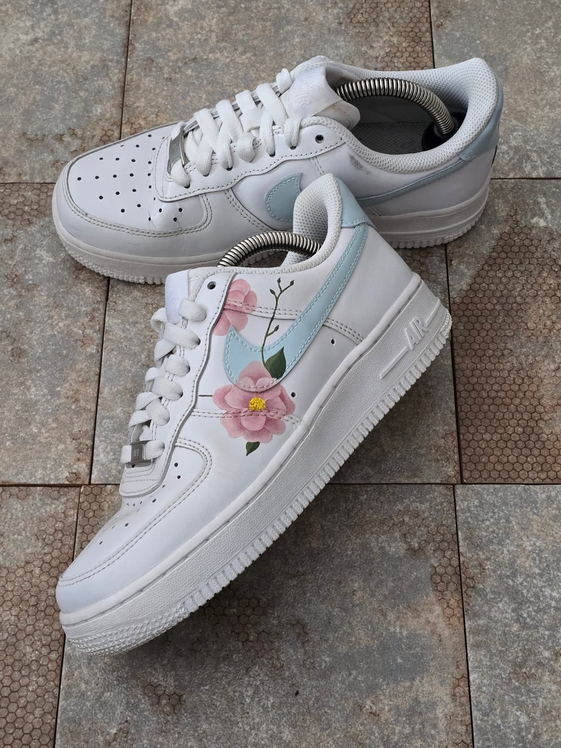 (235)나이키 에어포스 1 07 플라워 커스텀  상품이미지2