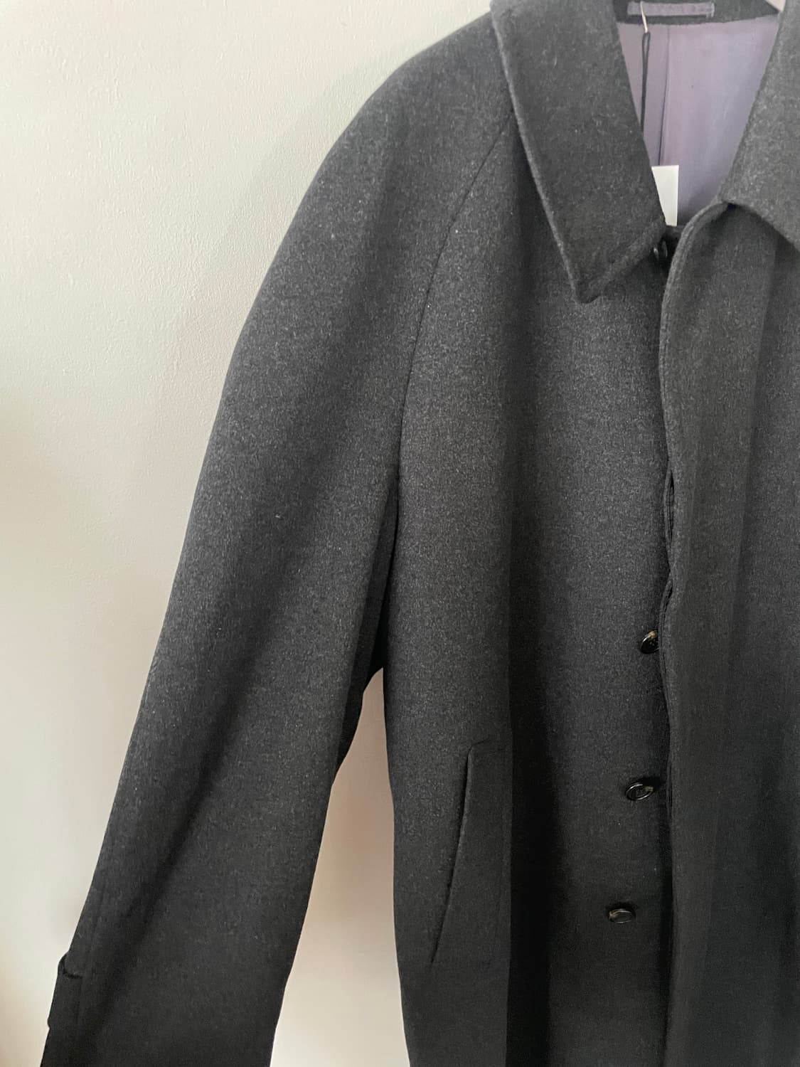vintage charcoal cashmere balmacaan coat 상품이미지3