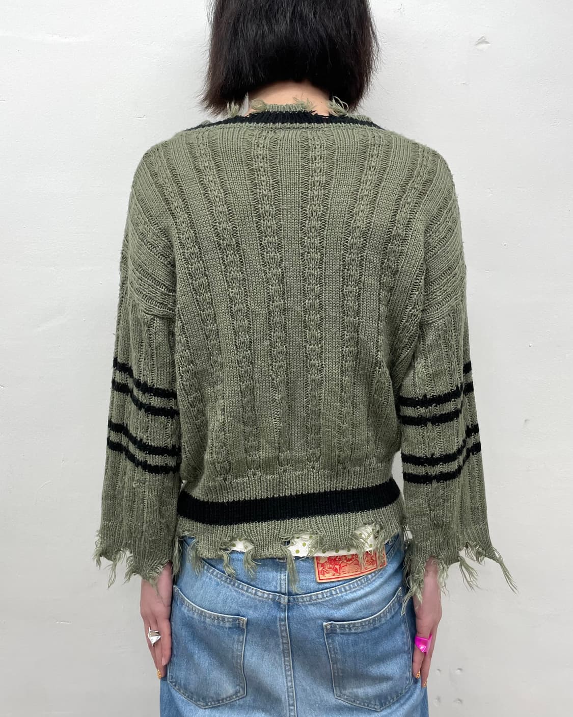 Distressed khaki knitwear 상품이미지2