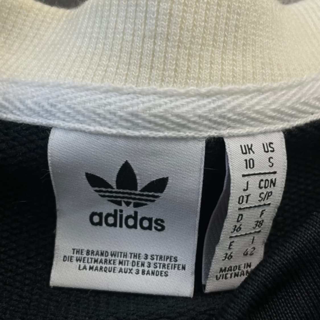 100 아디다스 이큅먼트 맨투맨  상품이미지3