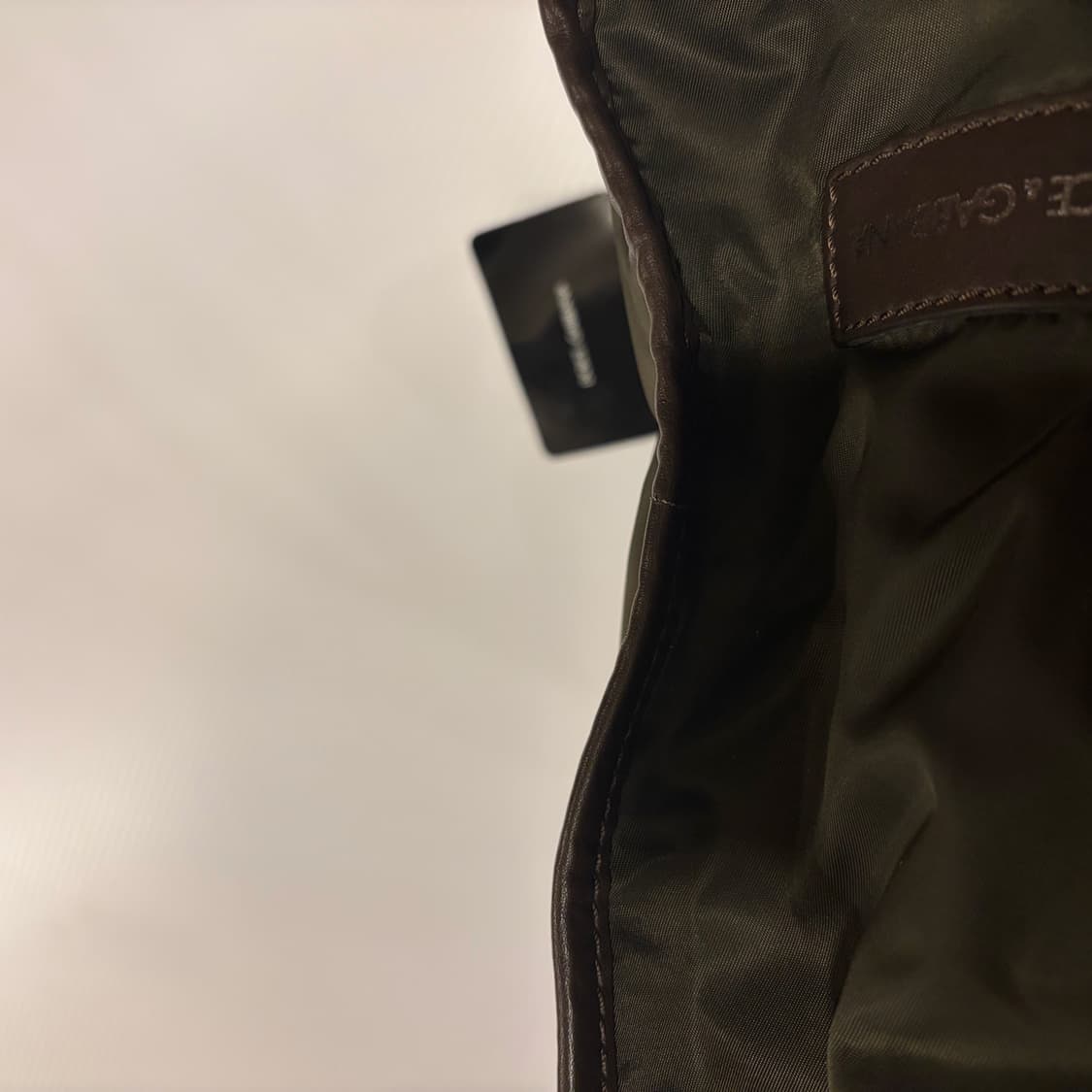돌체앤가바나 나일론 레더 크로스백 상품이미지9