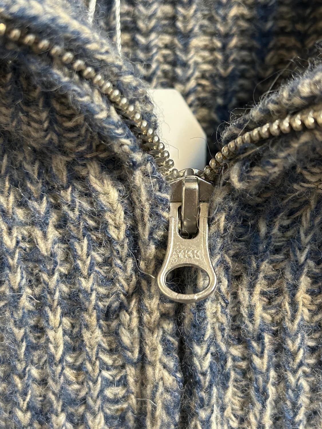 더일마 알파카 벌룬슬리브 크롭 집업 가디건 상품이미지5