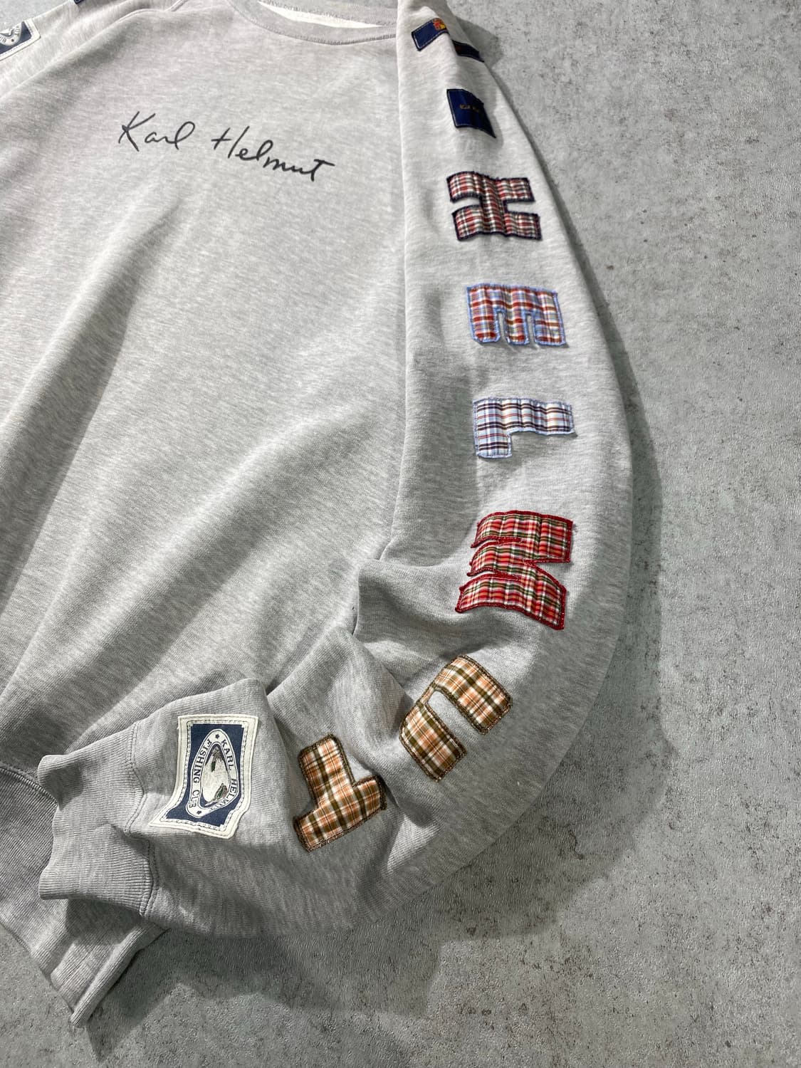 [L] Karl Helmut 칼헬무트 스펠아웃 패치워크 스웻셔츠 상품이미지3
