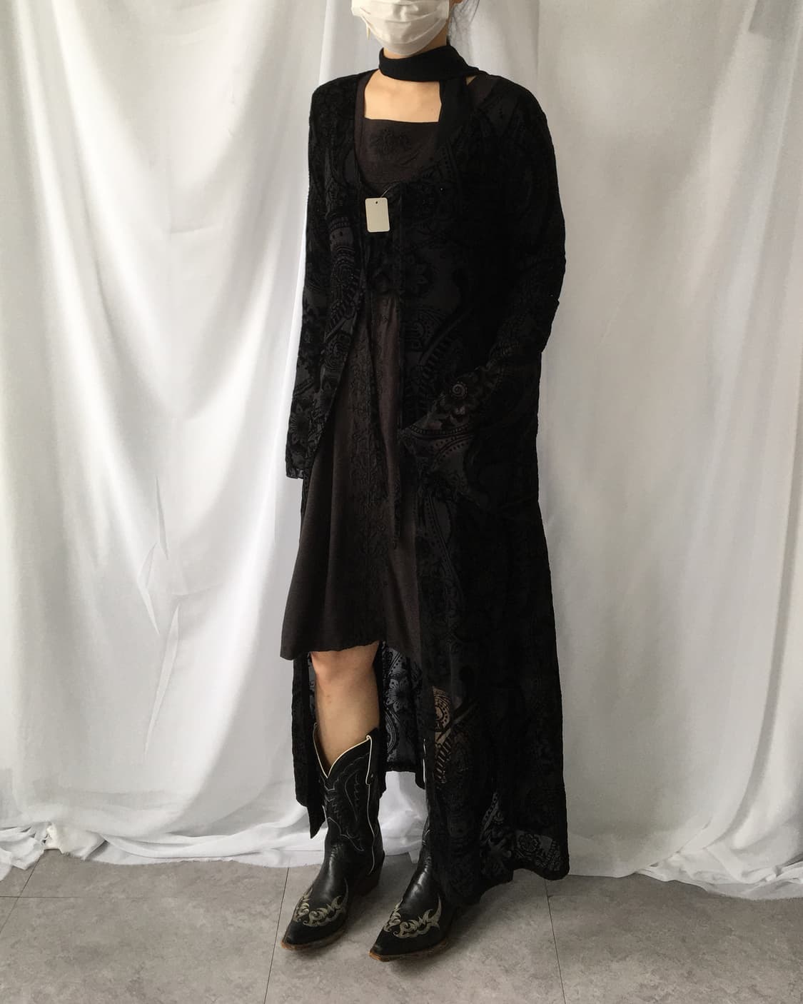 Oriental velvet pattern point long cardi 상품이미지6