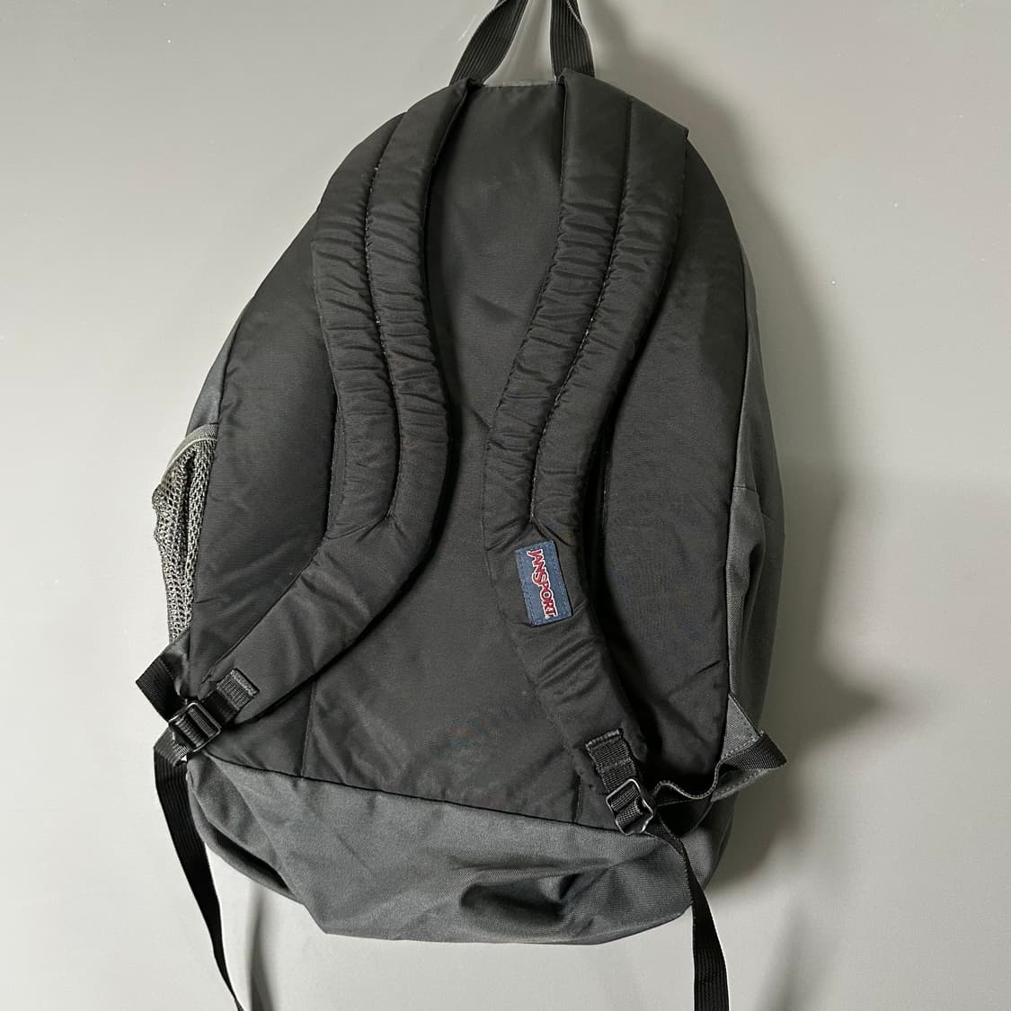 잔스포츠 백팩 그레이 다크그레이  [011406] 상품이미지4