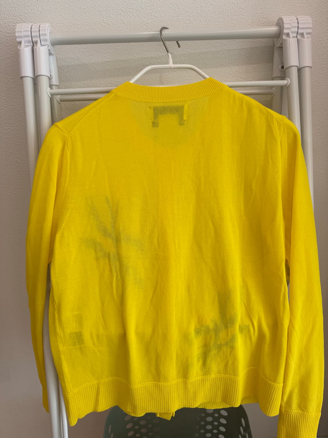 MUVEIL 미모사 자수 노란색 가디건(55사이즈) 상품이미지5