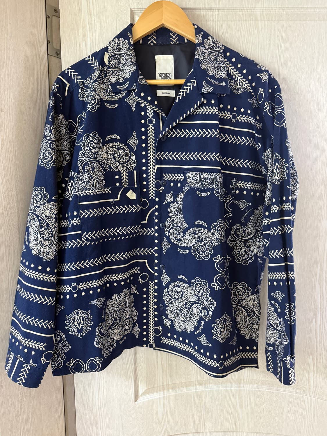 예스터데이스 투모로우 반다나 셔츠 m 상품이미지1