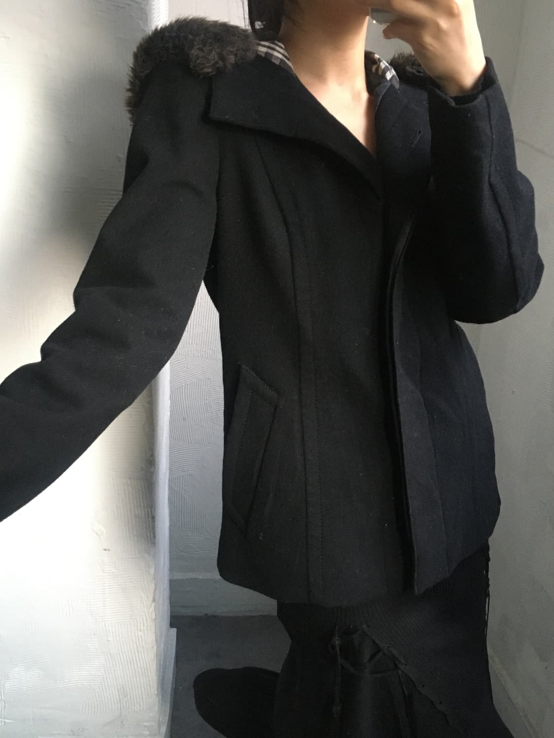 Burberry 버버리 블루라벨 퍼 트리밍 후드 하프 자켓 상품이미지1