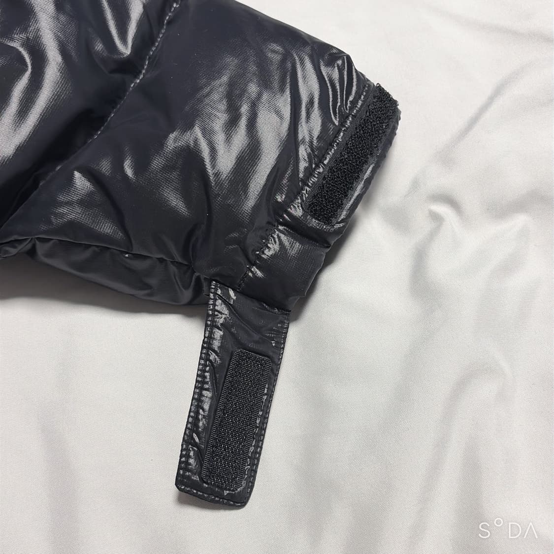 노스페이스 700 블랙 크롭 패딩 S 상품이미지9