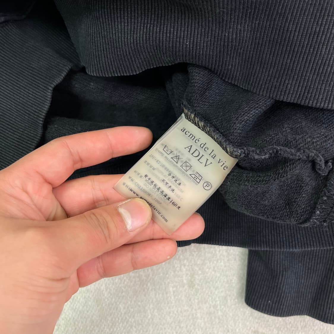 100 아크메드라비 후드티 상품이미지7