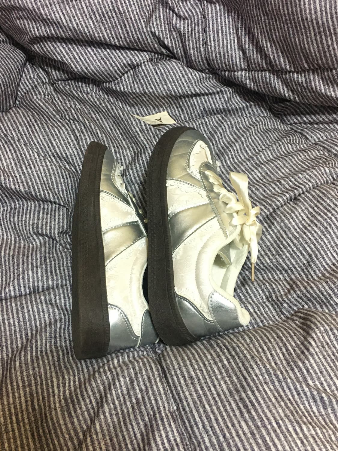 테무 발레코어 실버 스니커즈 235 상품이미지2