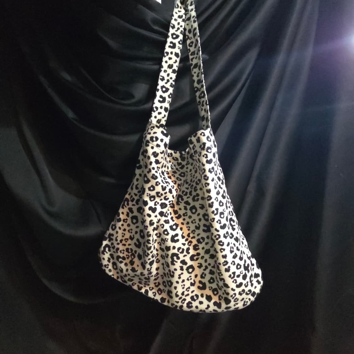 마스마룰즈 래빗에코백_Grand leopard Ivory 상품이미지2