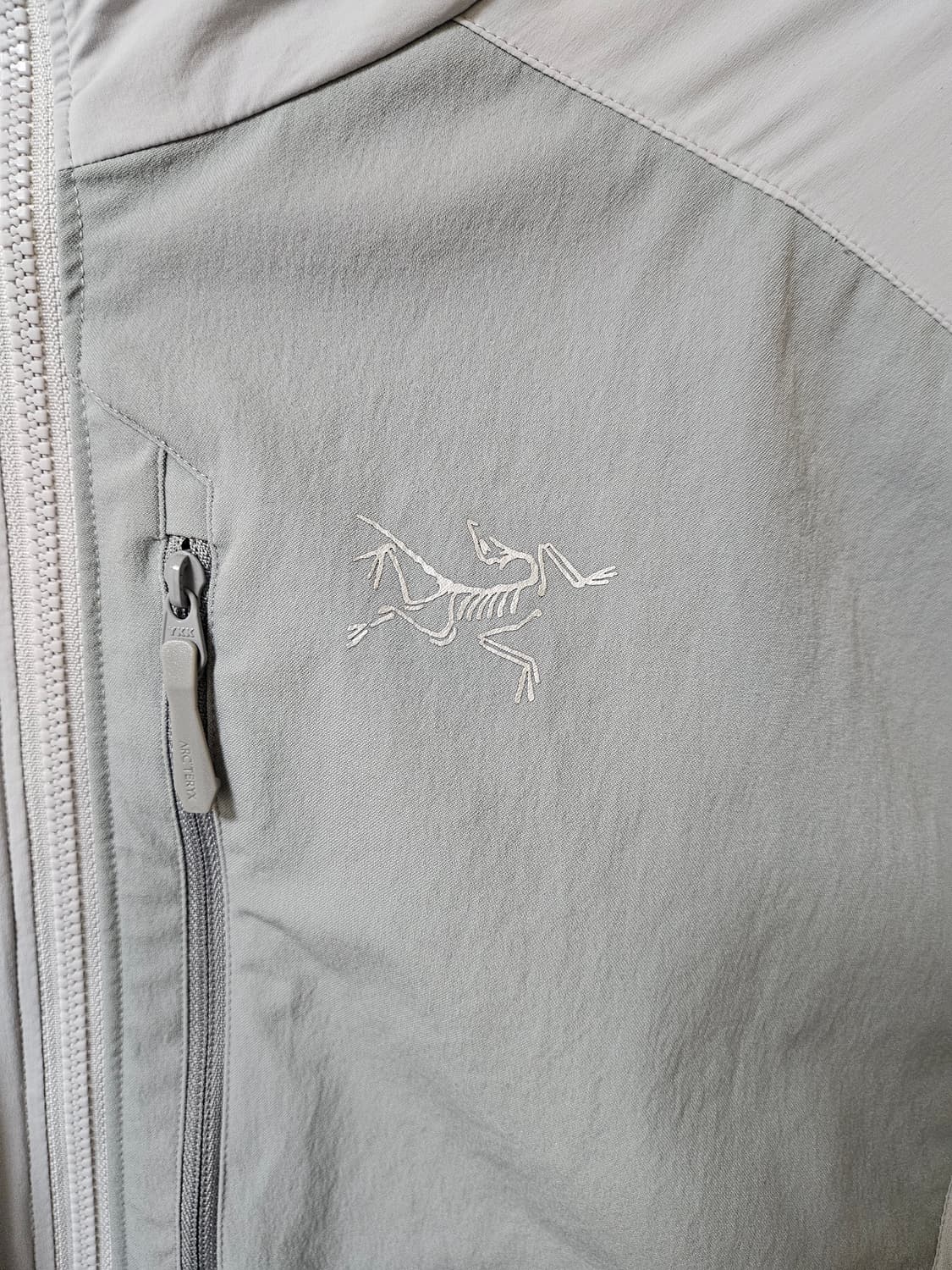 아크테릭스 프로톤 FL 후디 솔리튜드 xxl 상품이미지2