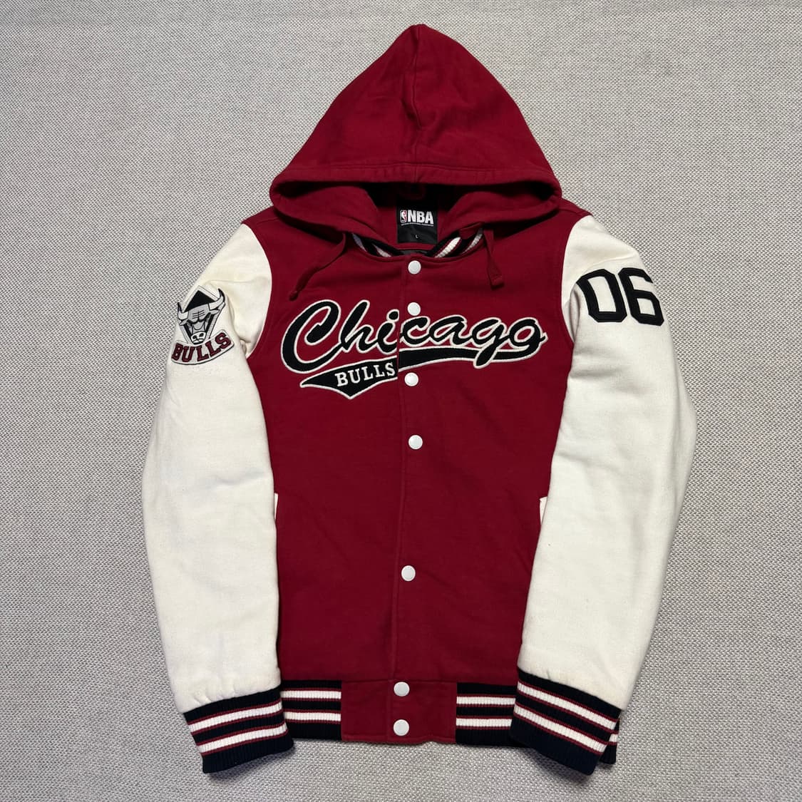 NBA 시카고 불스 빅로고 바시티 자켓 상품이미지1