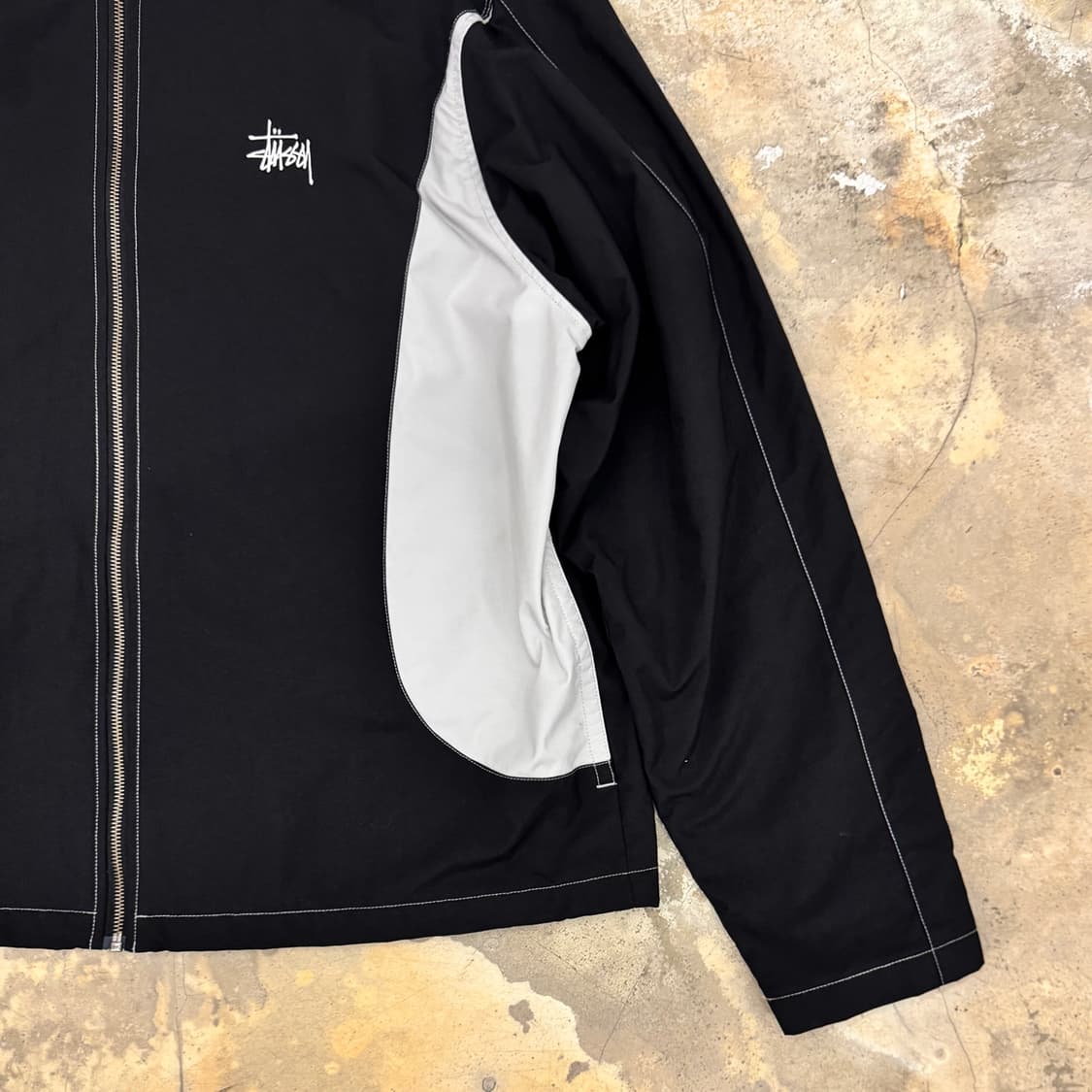 스투시 패널 트랙 자켓 블랙 상품이미지5