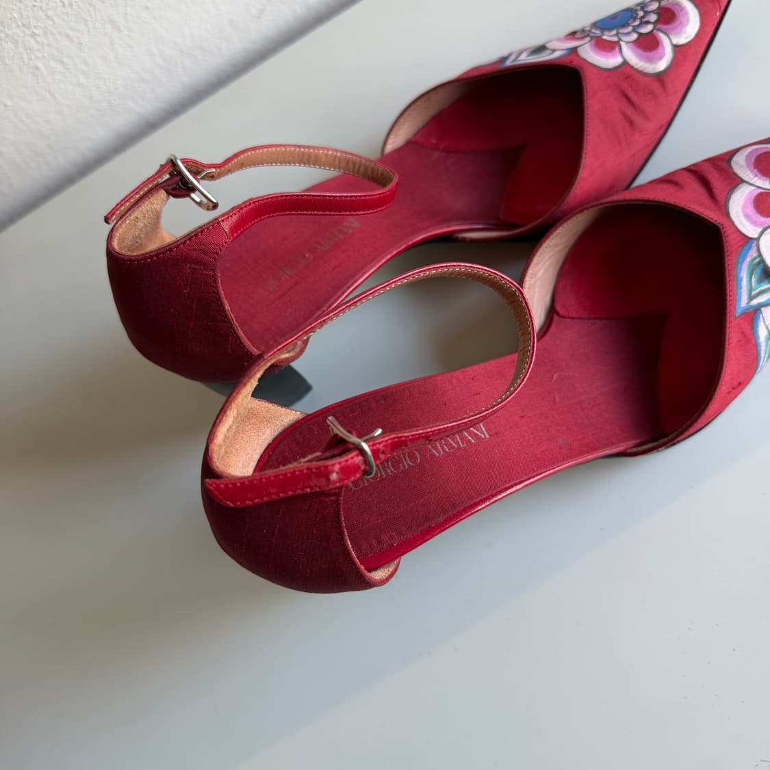 조르지오 알마니 플라워패턴 키튼 힐 상품이미지5