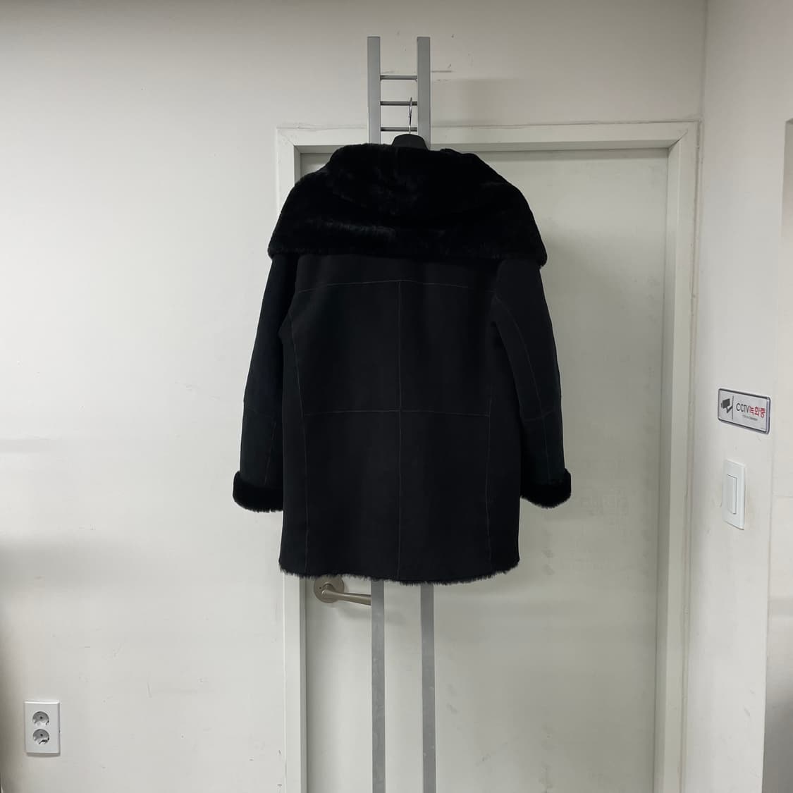 빈스 무스탕 자켓 S(W) 상품이미지6