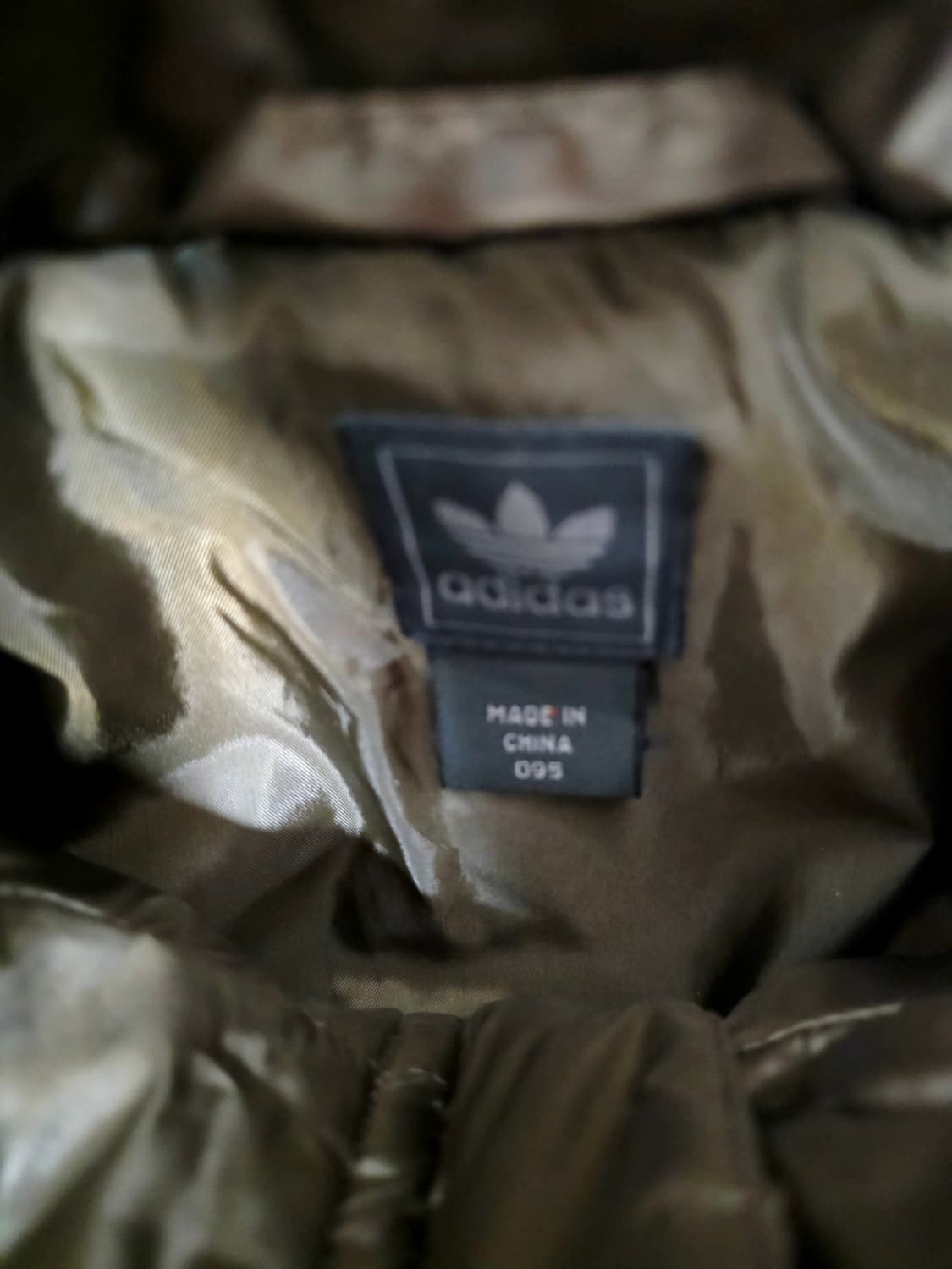[아디다스] 빈티지 감성 초코브라운 오리지널 스포츠 유광 퀼팅 자켓 M( 상품이미지4