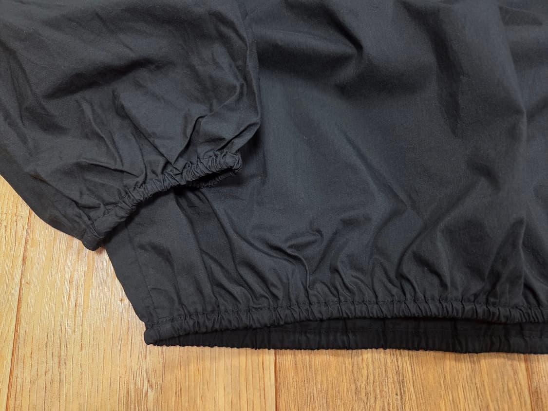 헬베티카(HELVETICA) 셔링 퍼프소매 블라우스 프리사이즈 새상품 상품이미지3