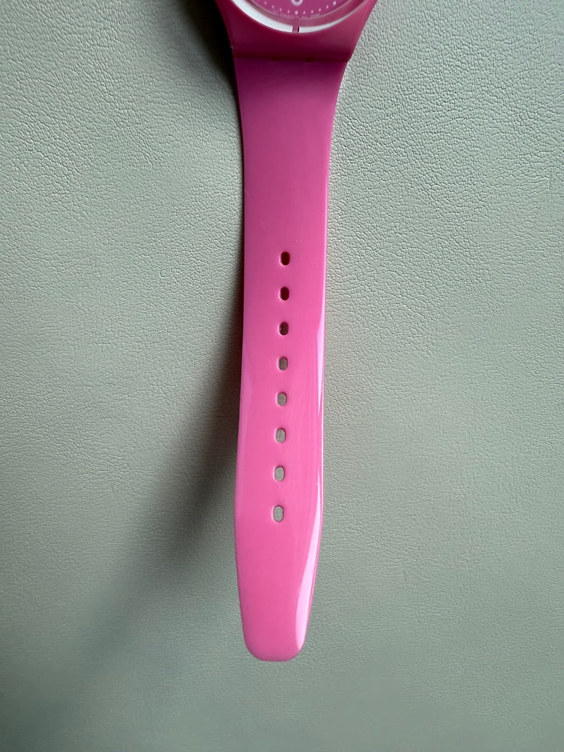 스와치 MGP128 핑크 시계 상품이미지4