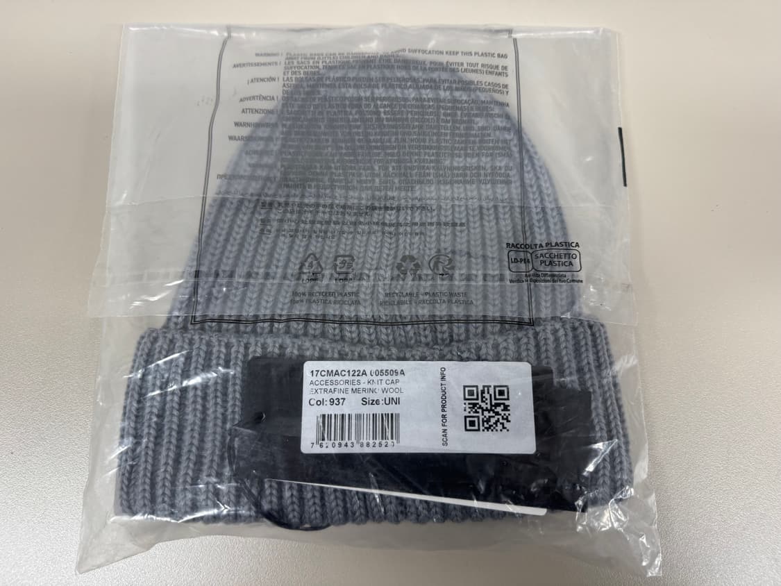 C.P. 컴퍼니 엑스트라 파인 메리노 울 고글 비니 그리핀 그레이 상품이미지3