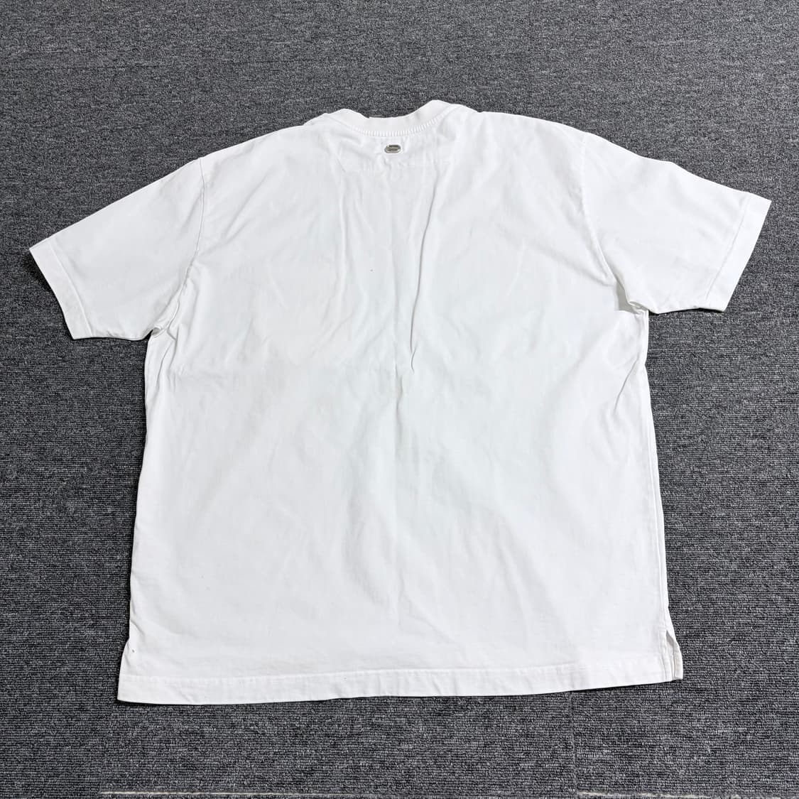 솔리드옴므 화이트 포켓 반팔티 상품이미지6