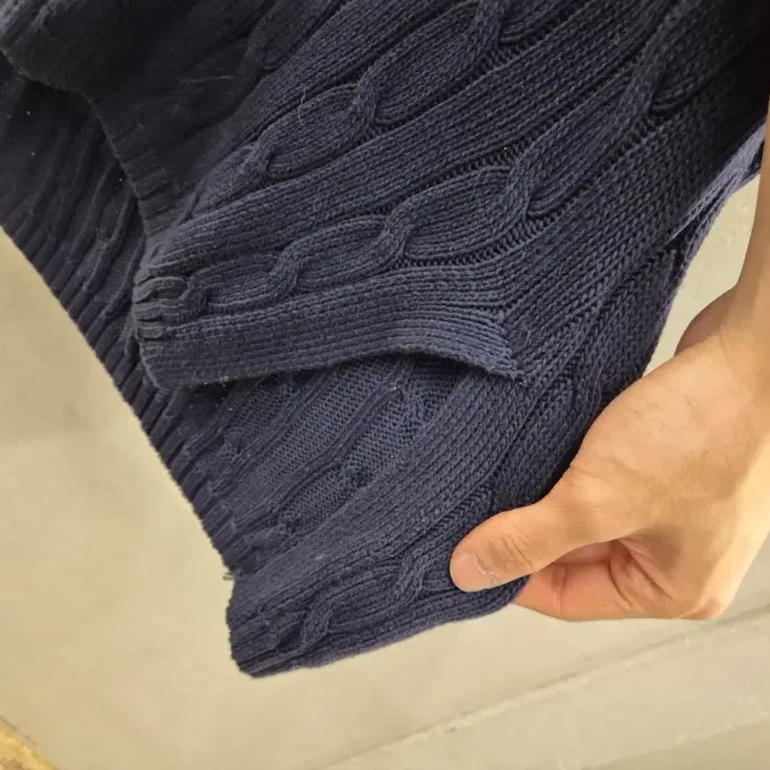 폴로 랄프로렌 네이비 꽈배기 브이넥 니트 S 상품이미지8